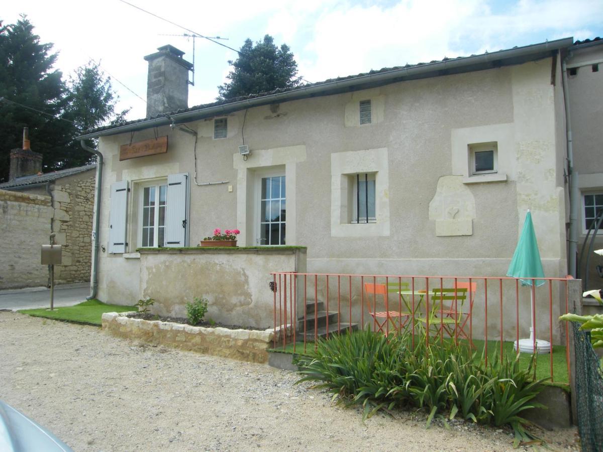 Гостевой дом Le Petit Bretigny Beaumont  Экстерьер фото